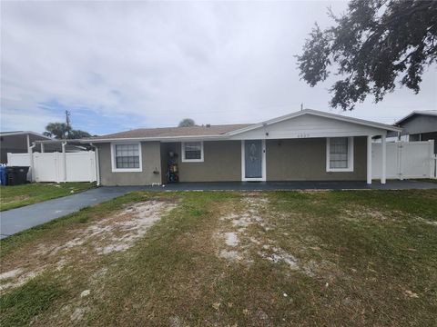 Photo of 6027 Crestridge Road, Tampa, FL 33634 (MLS # TB8434224)