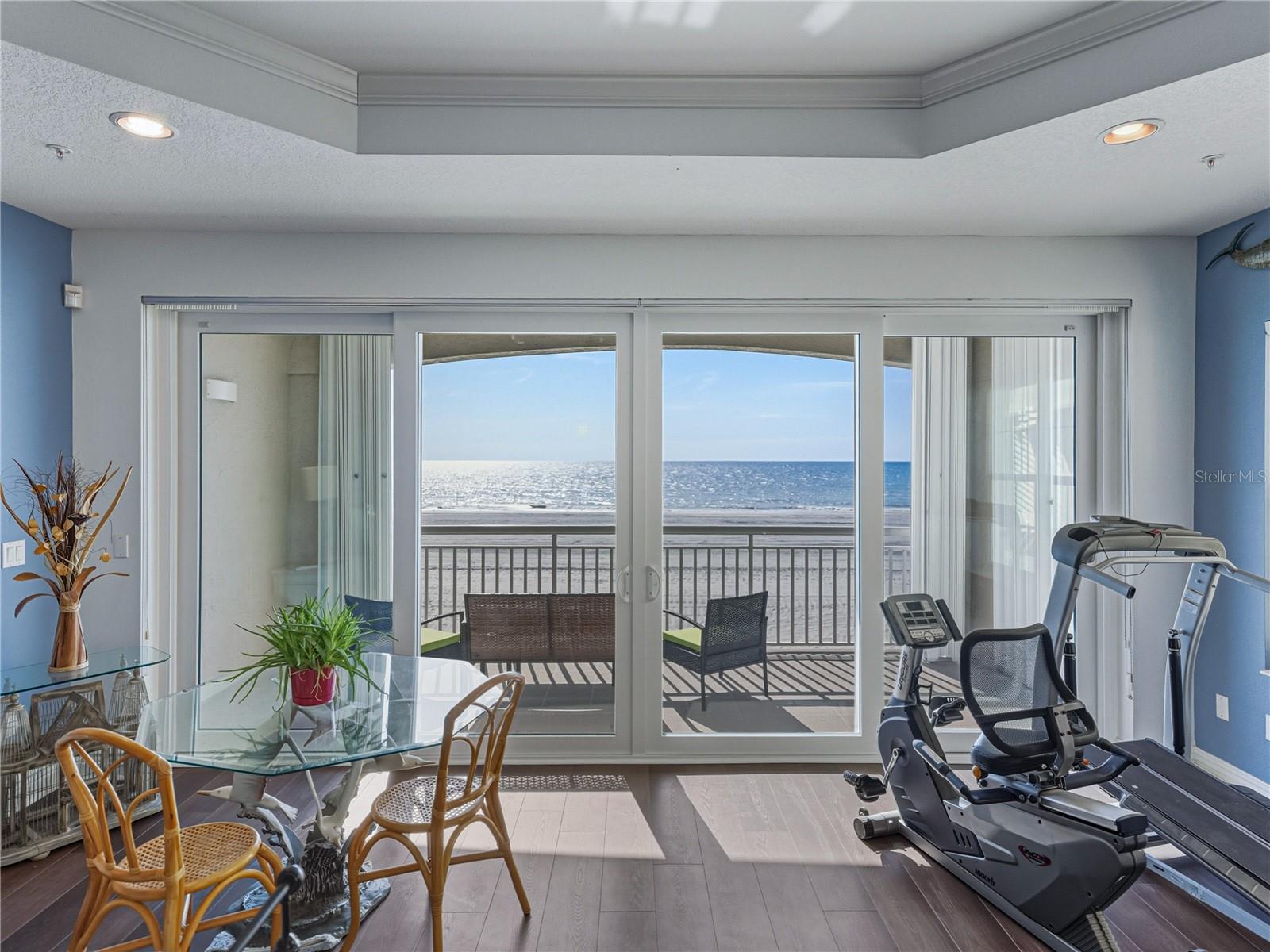 BELLA PLAYA TWNHMS - Residential