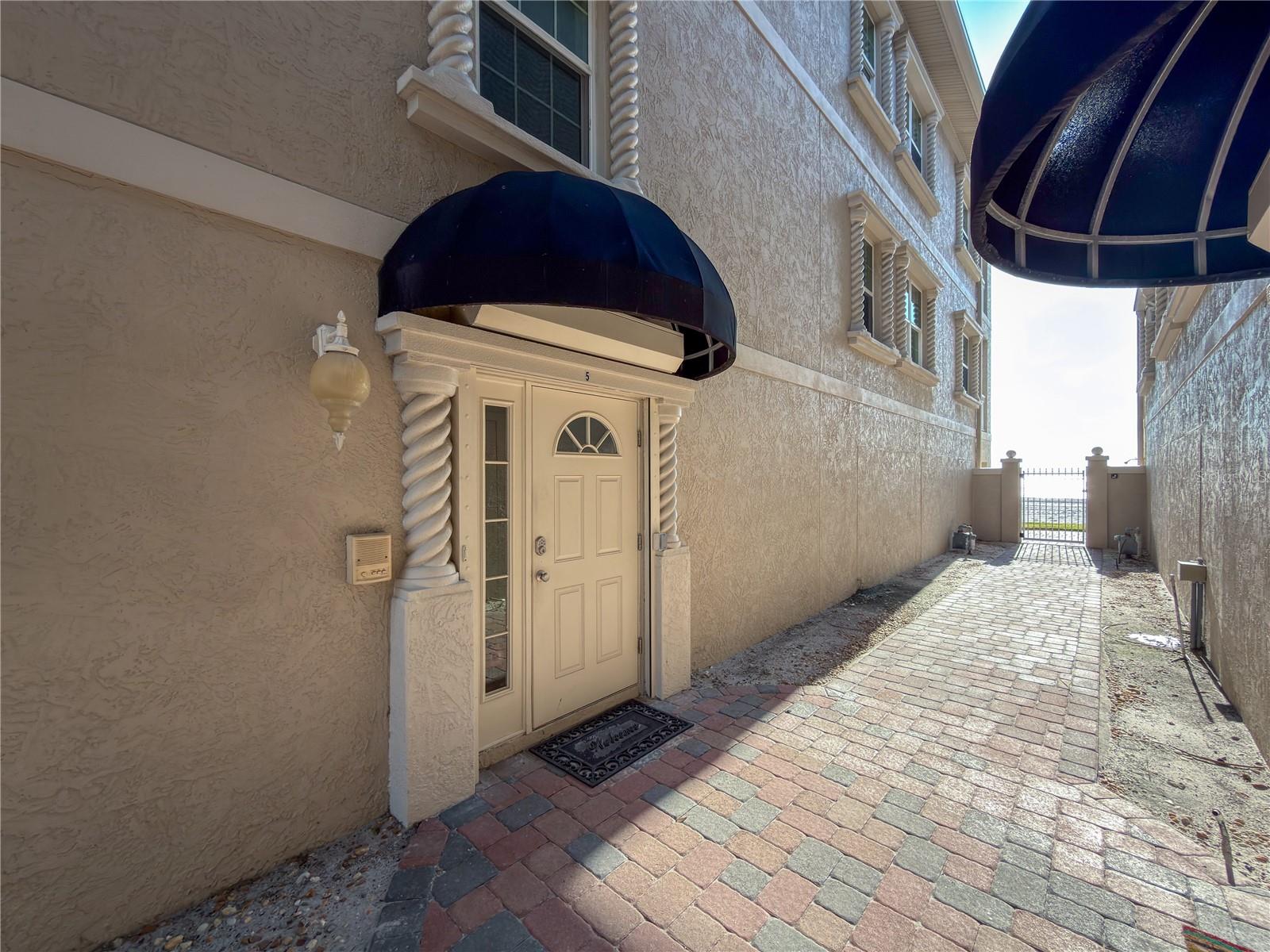 18700 GULF BOULEVARD 5