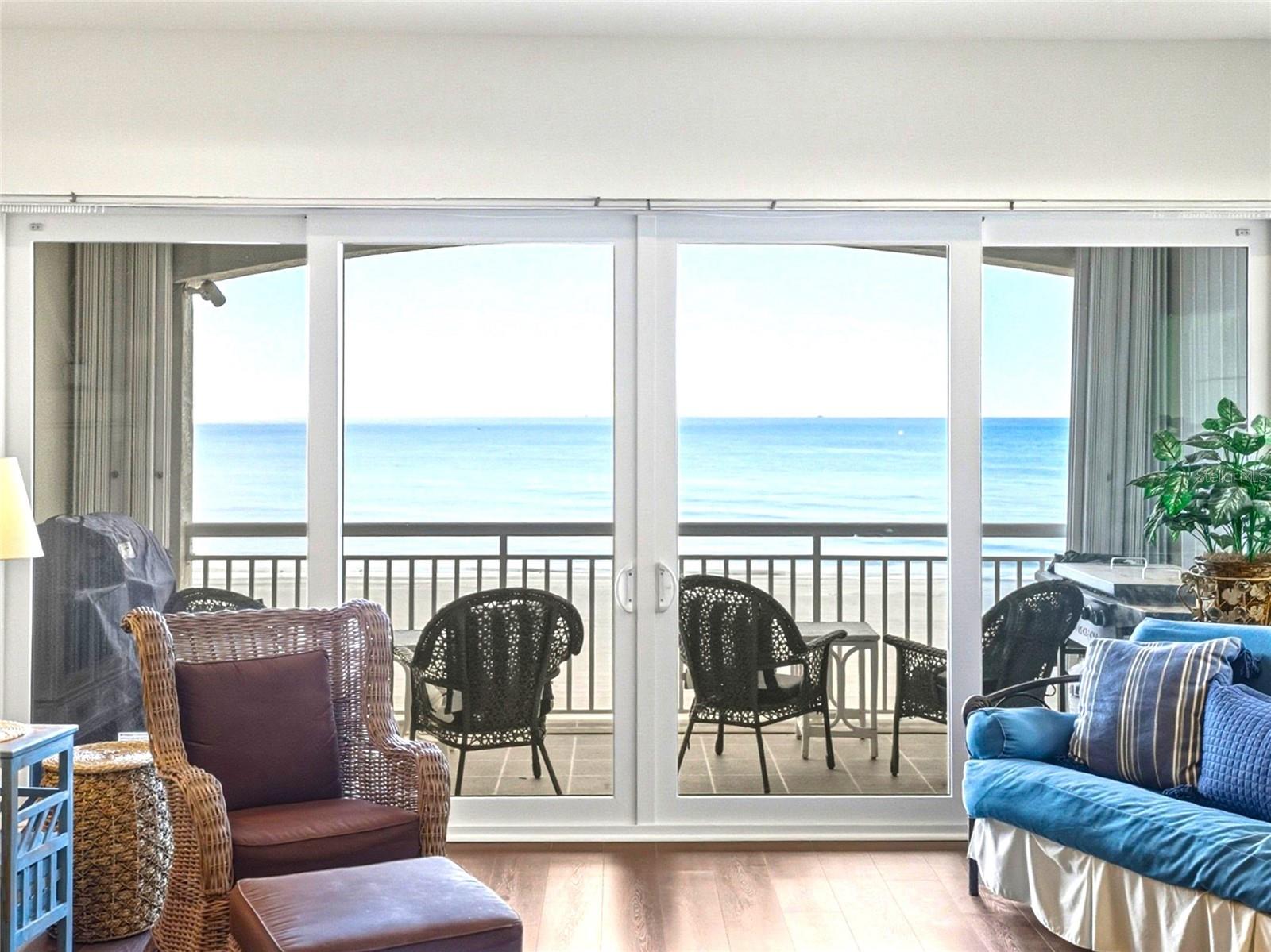 BELLA PLAYA TWNHMS - Residential