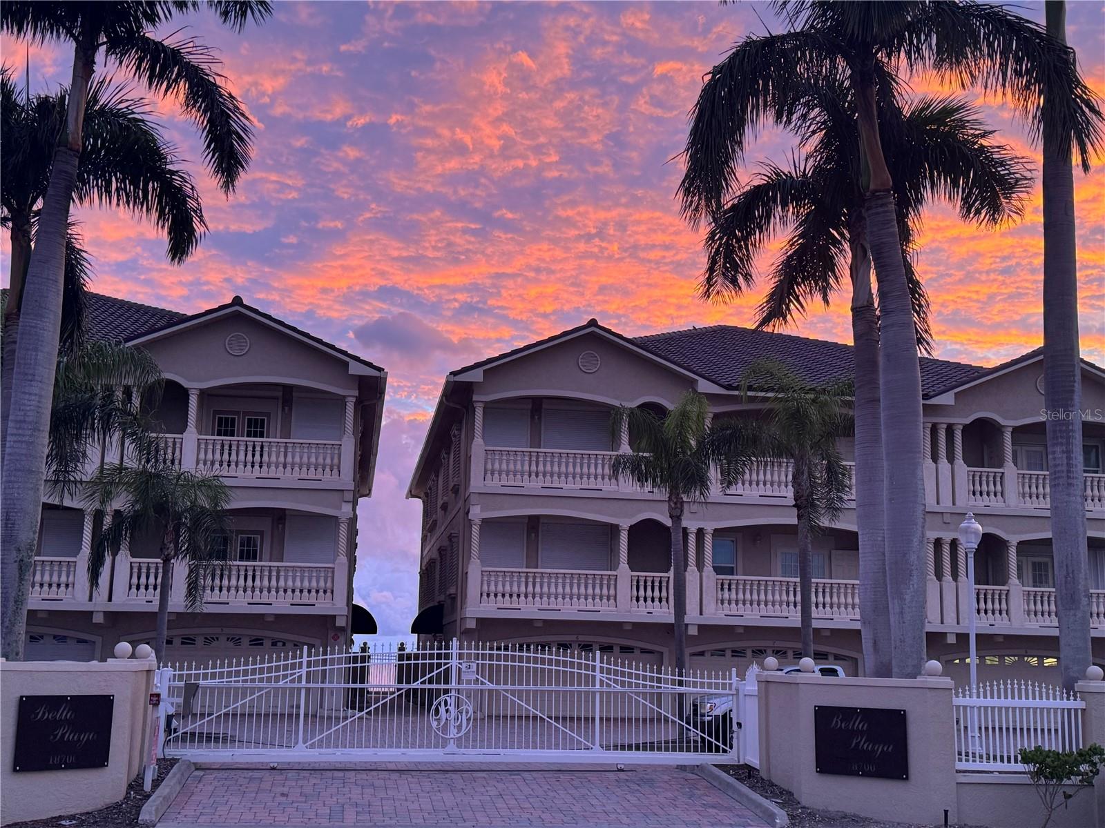 18700 GULF BOULEVARD 5