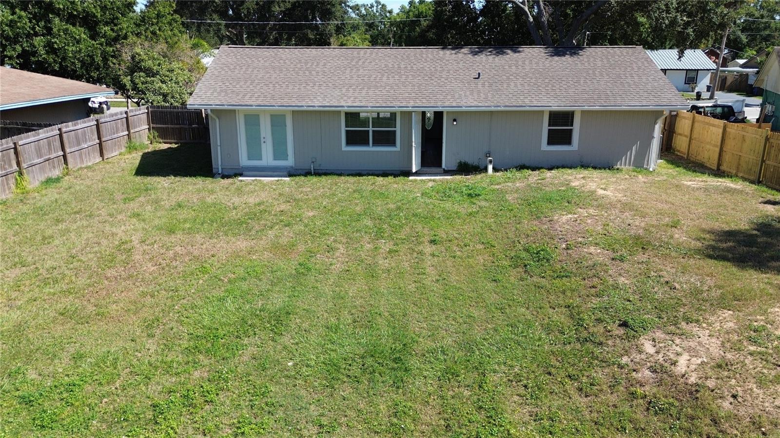 RUSKIN GROWERS SUB UNI - Residential