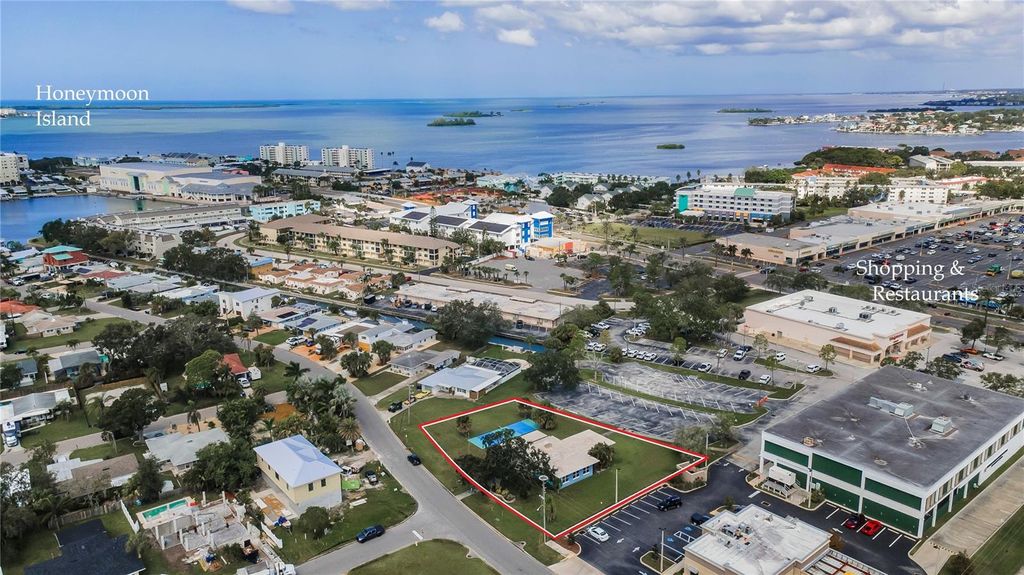 Photo of 596 Baywood Drive N, Dunedin, FL 34698 (MLS # TB8437798)