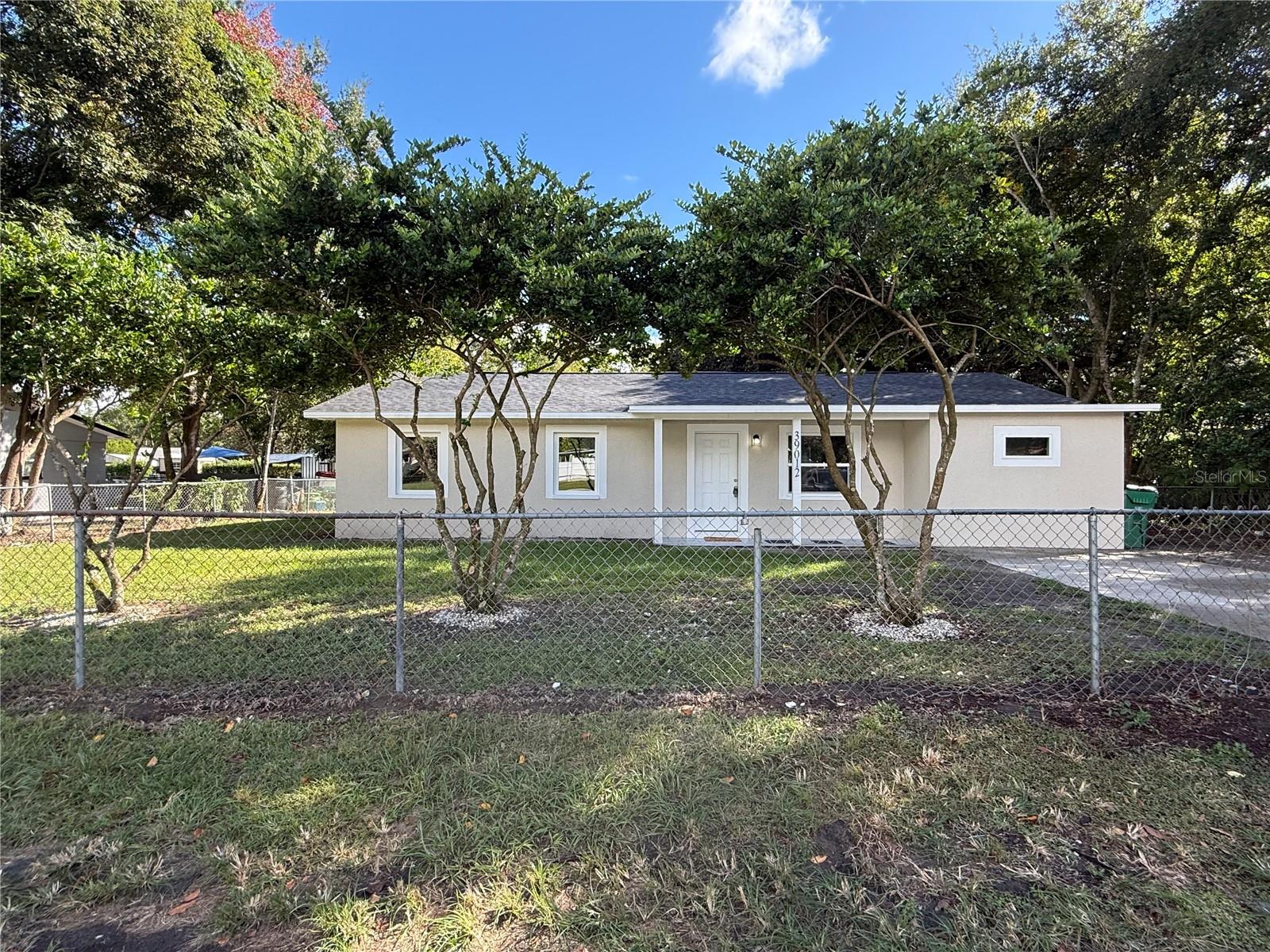EASY ACRES - Residential