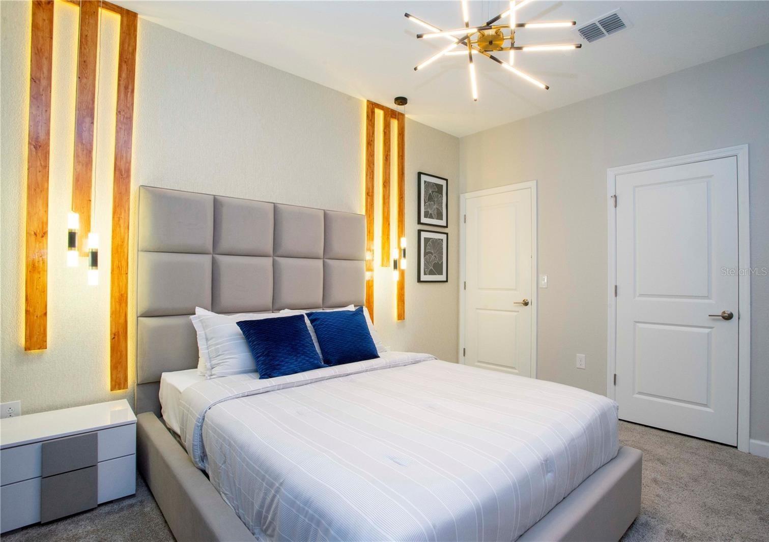 COVE AT STOREY LAKE 4 - Residential