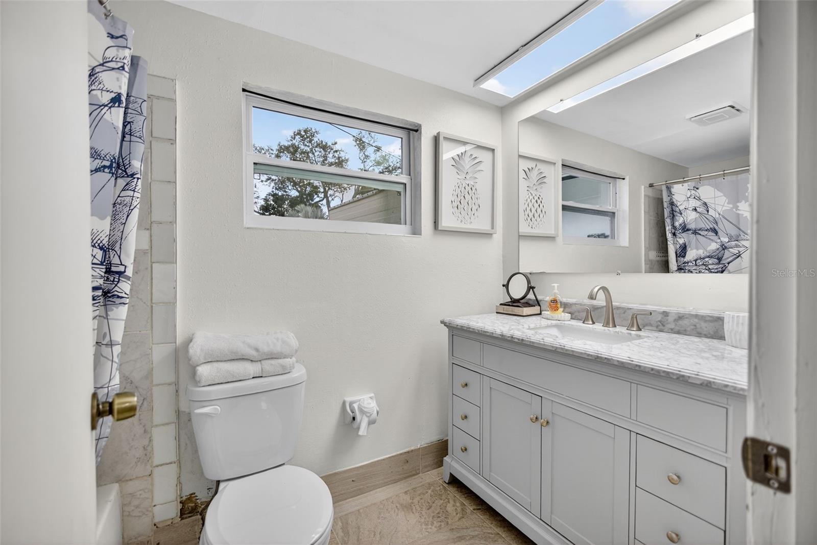 PARK VIEW ESTATES - Residential Lease