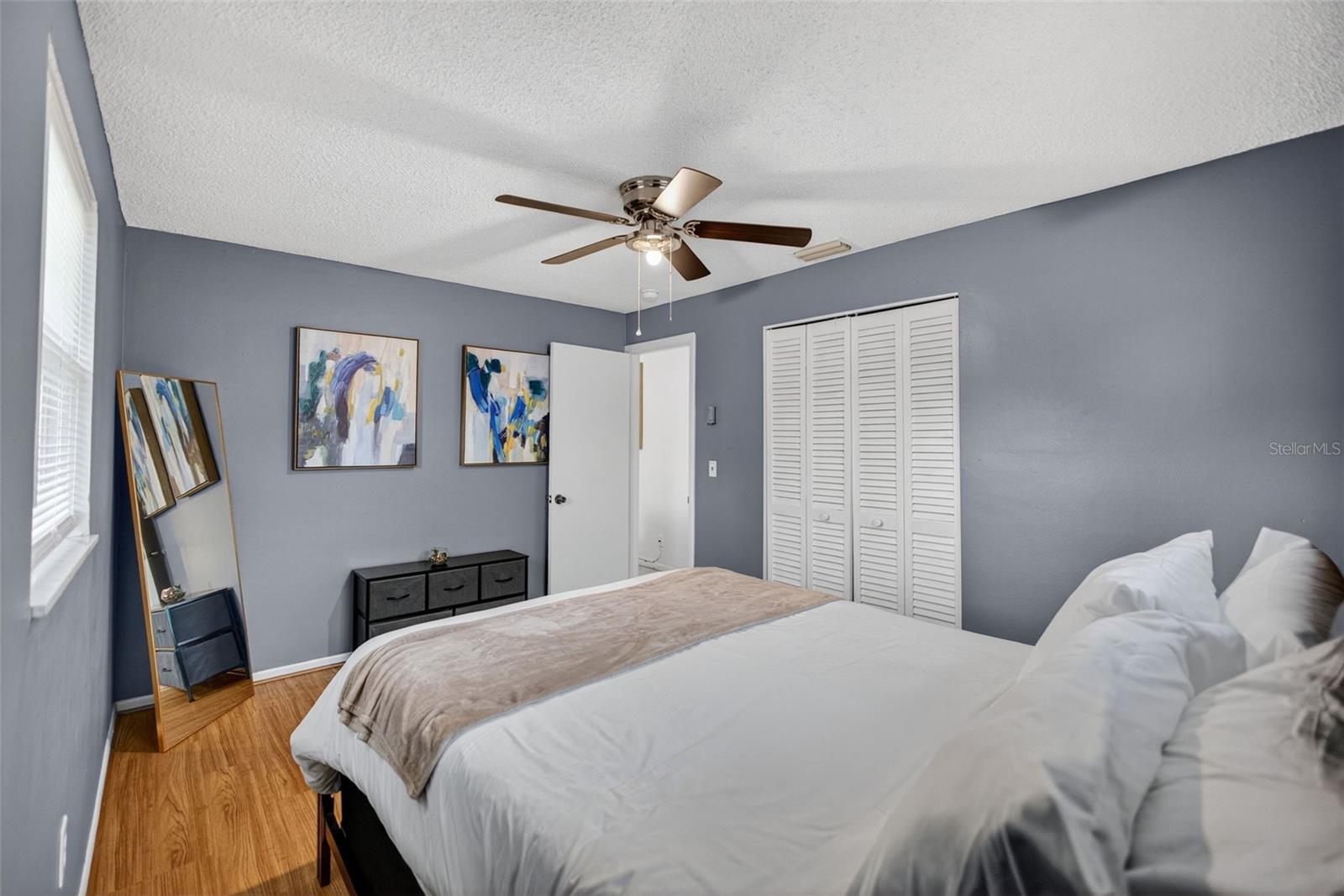 PARK VIEW ESTATES - Residential Lease