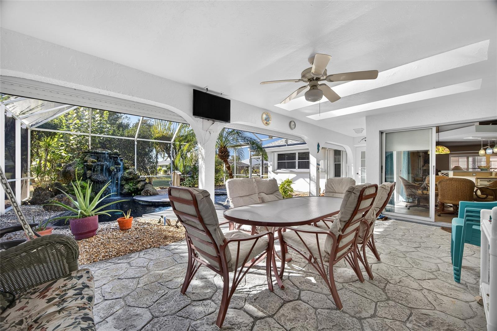 PUNTA GORDA ISLES SEC 23 - Residential