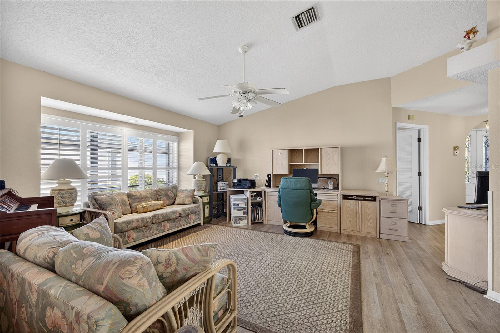 PUNTA GORDA ISLES SEC 23 - Residential