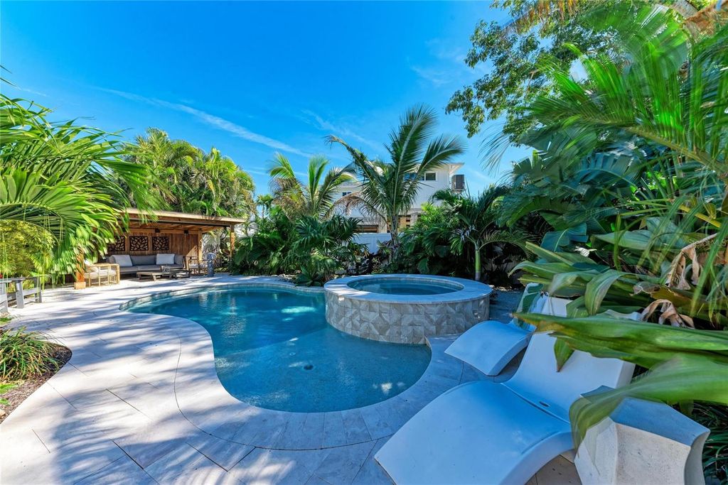 Photo of 730 Fox Street, Longboat Key, FL 34228 (MLS # A4679347)