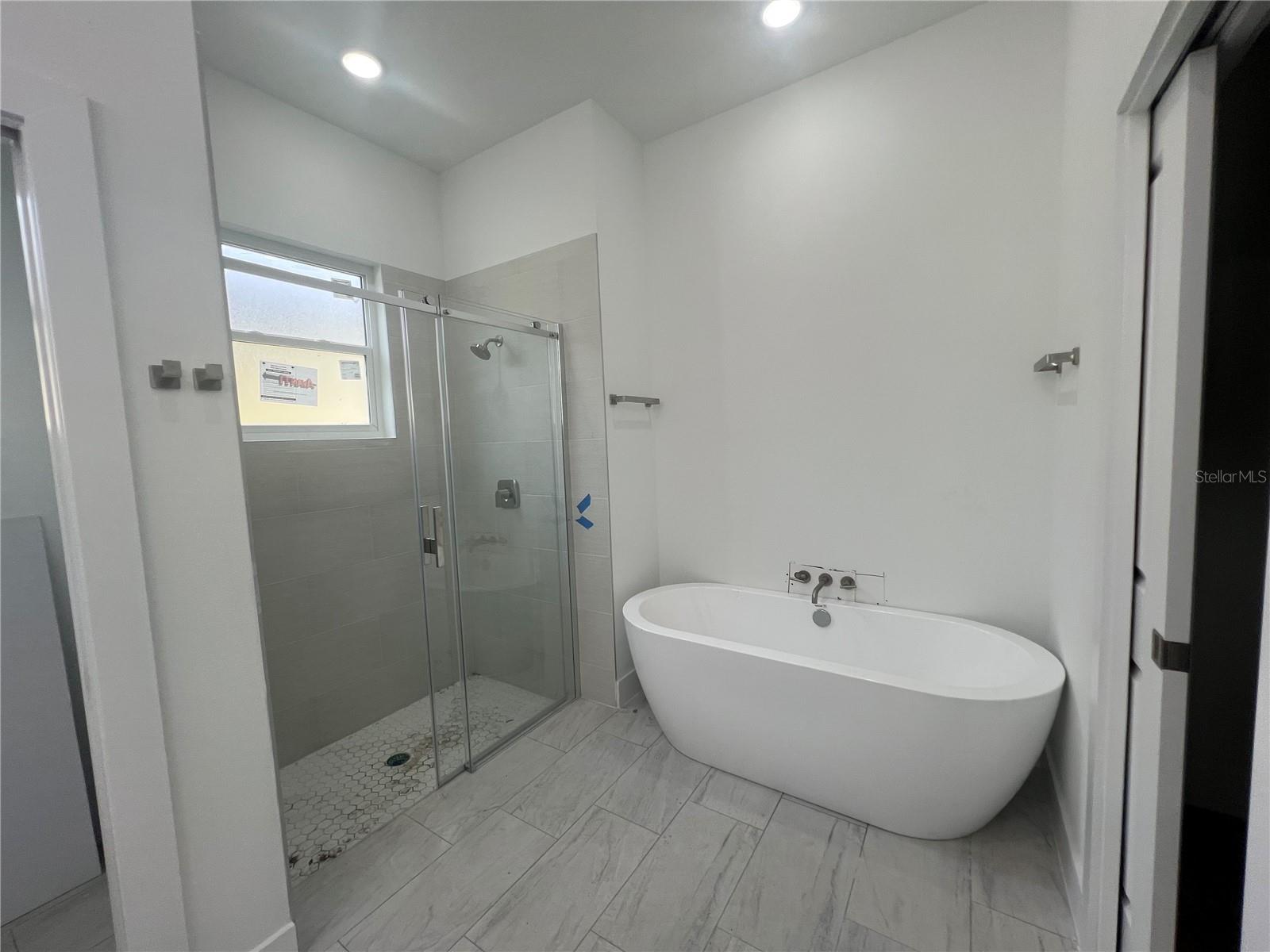 ROTONDA HEIGHTS - Residential Lease