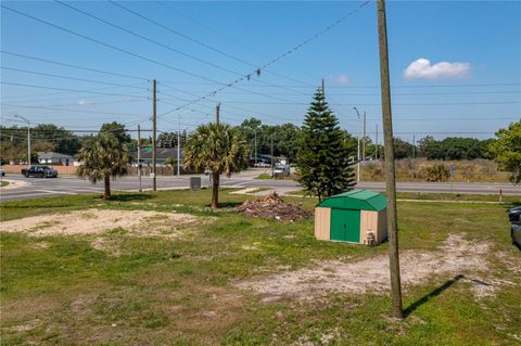 101 EAGLE LAKE LOOP ROAD E WINTER HAVEN FL 33880