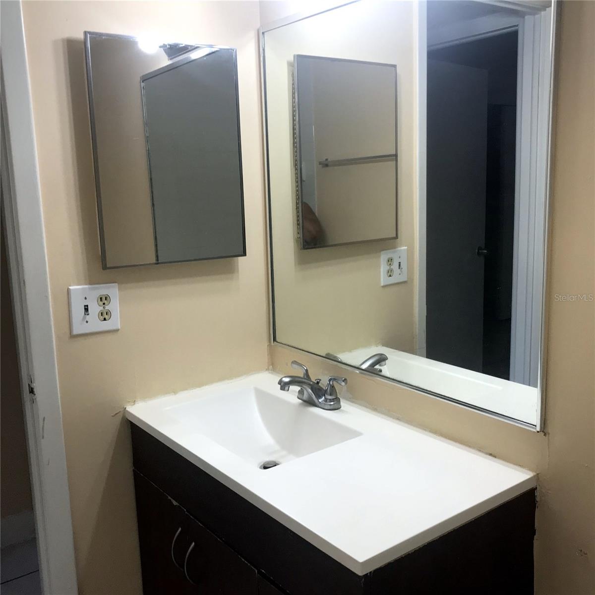 TUDOR CAY CONDO - Residential Lease