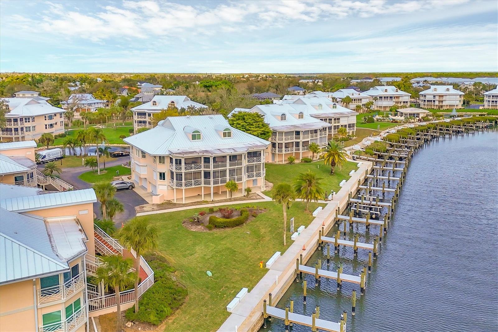 PLACIDA HARBOUR PH 04 BLDG 21 - Residential