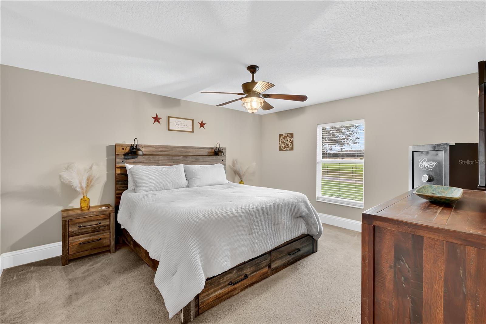 ACREAGE & UNREC - Residential