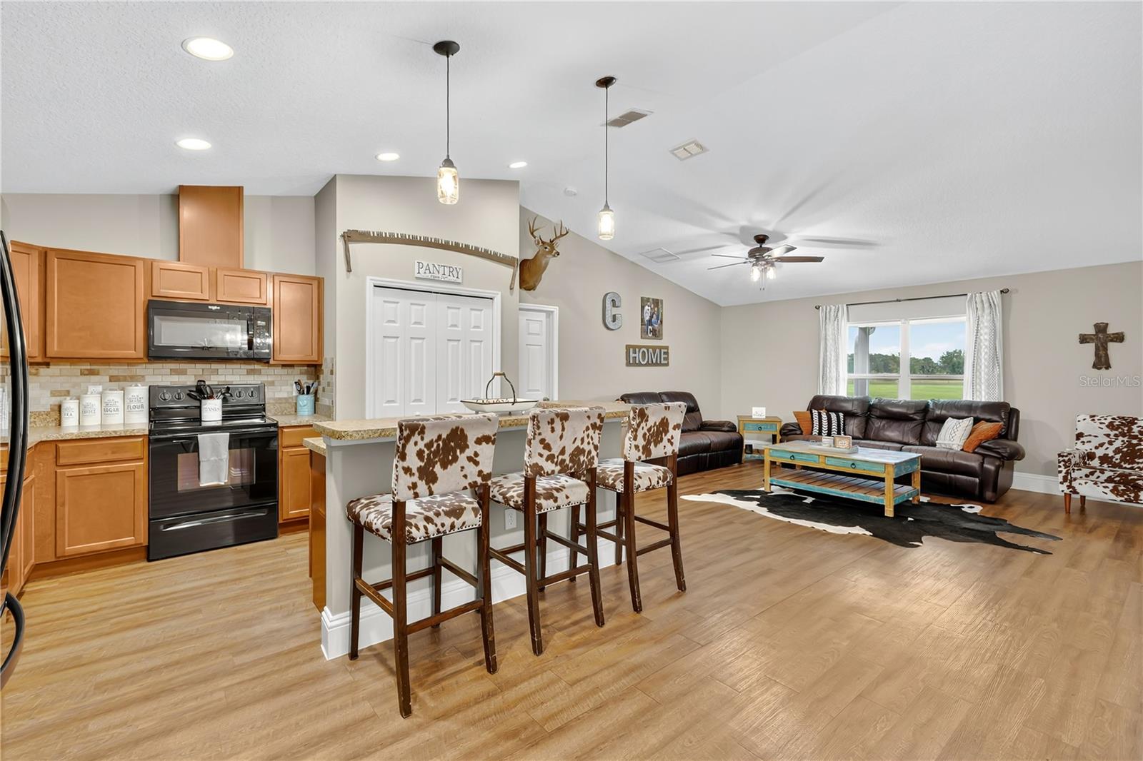 ACREAGE & UNREC - Residential