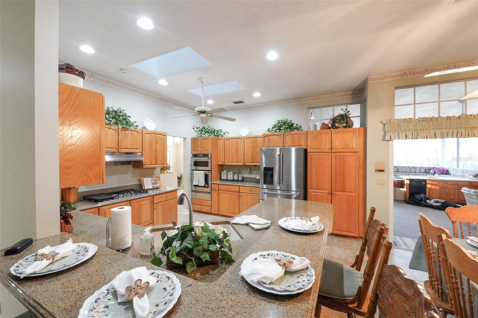 DRY CREEK ESTATES - Residential