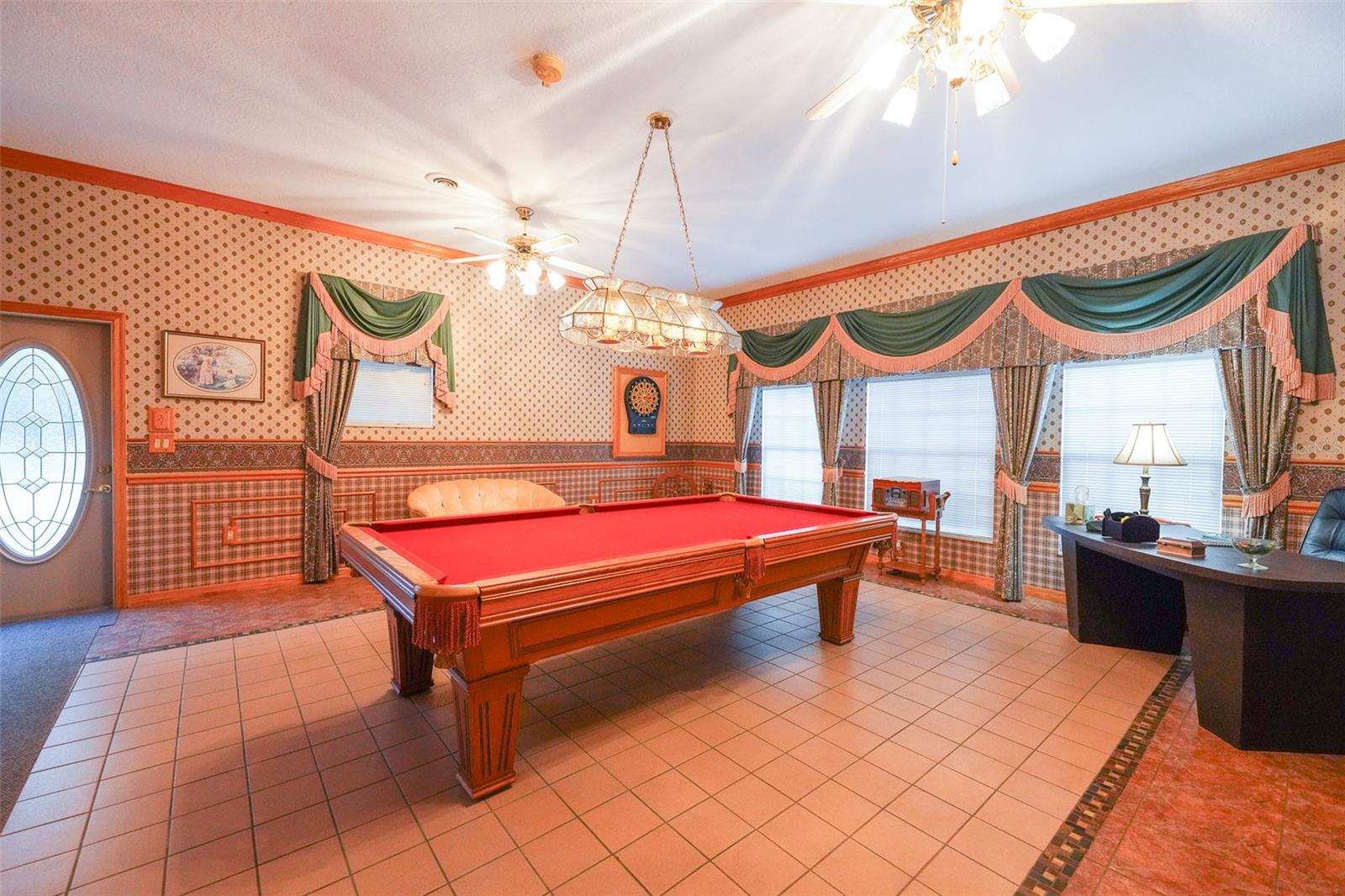 DRY CREEK ESTATES - Residential