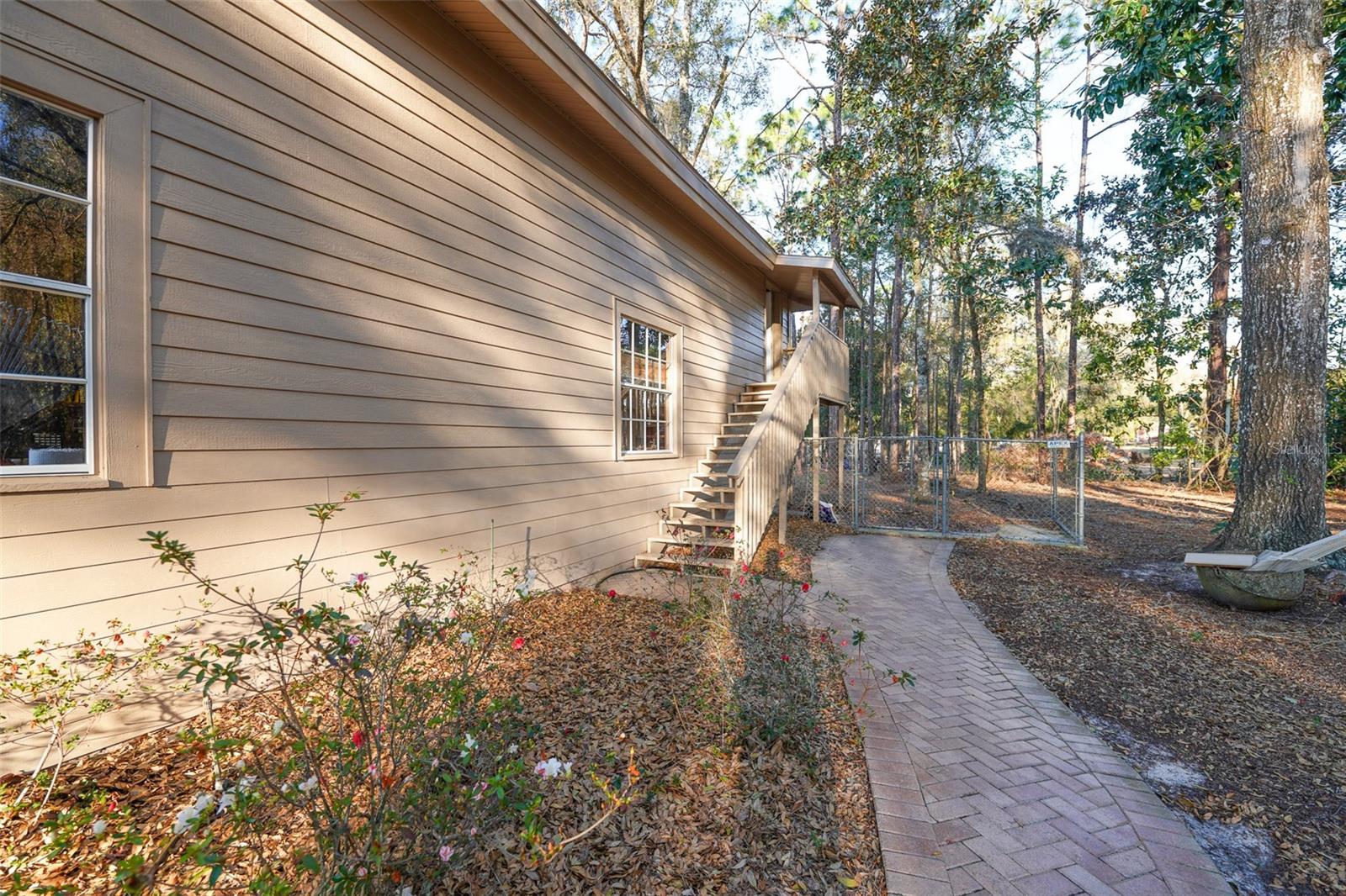 DRY CREEK ESTATES - Residential