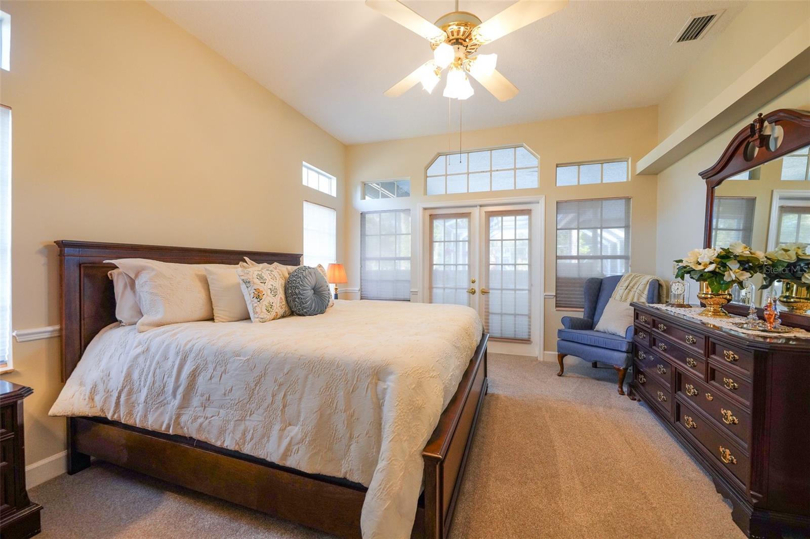 DRY CREEK ESTATES - Residential