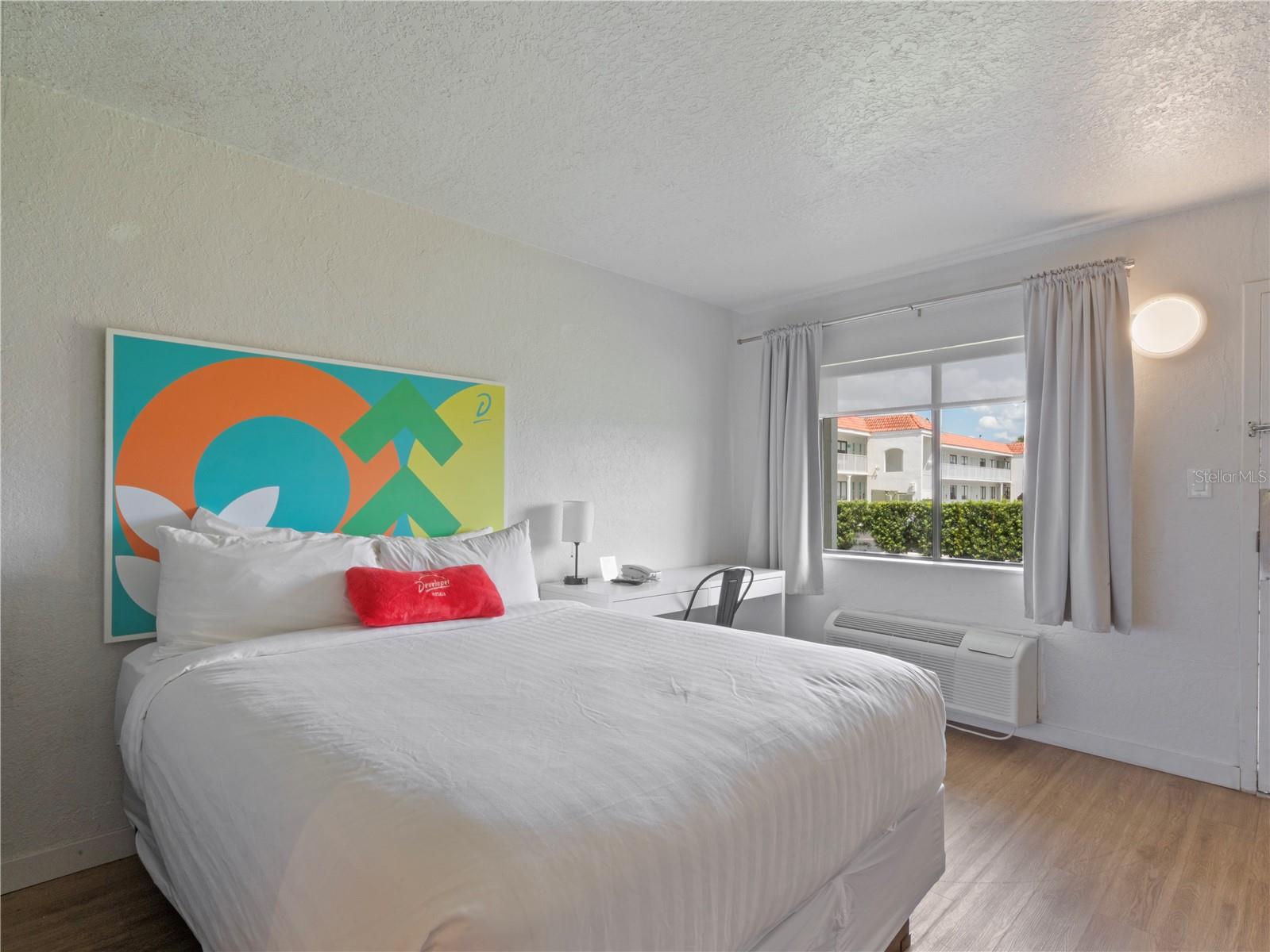 GREENPOINT ESSENTIAL HOTEL CONDO - Residential