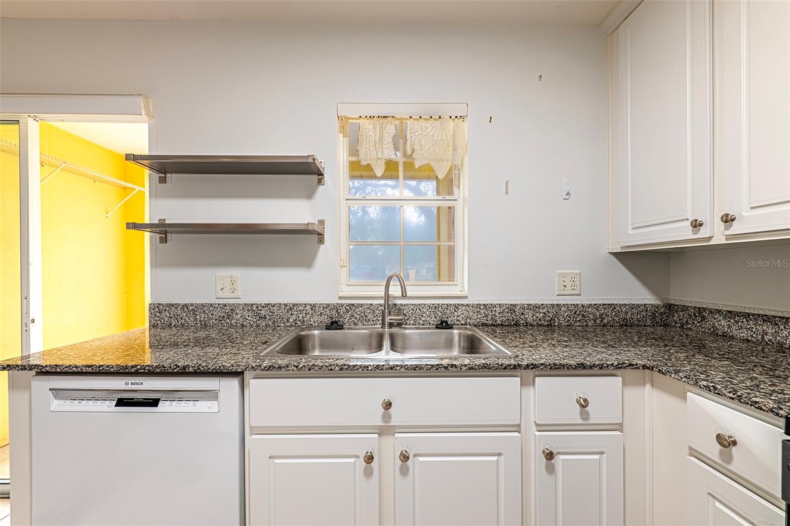 COQUINA KEY TWNHMS - Residential