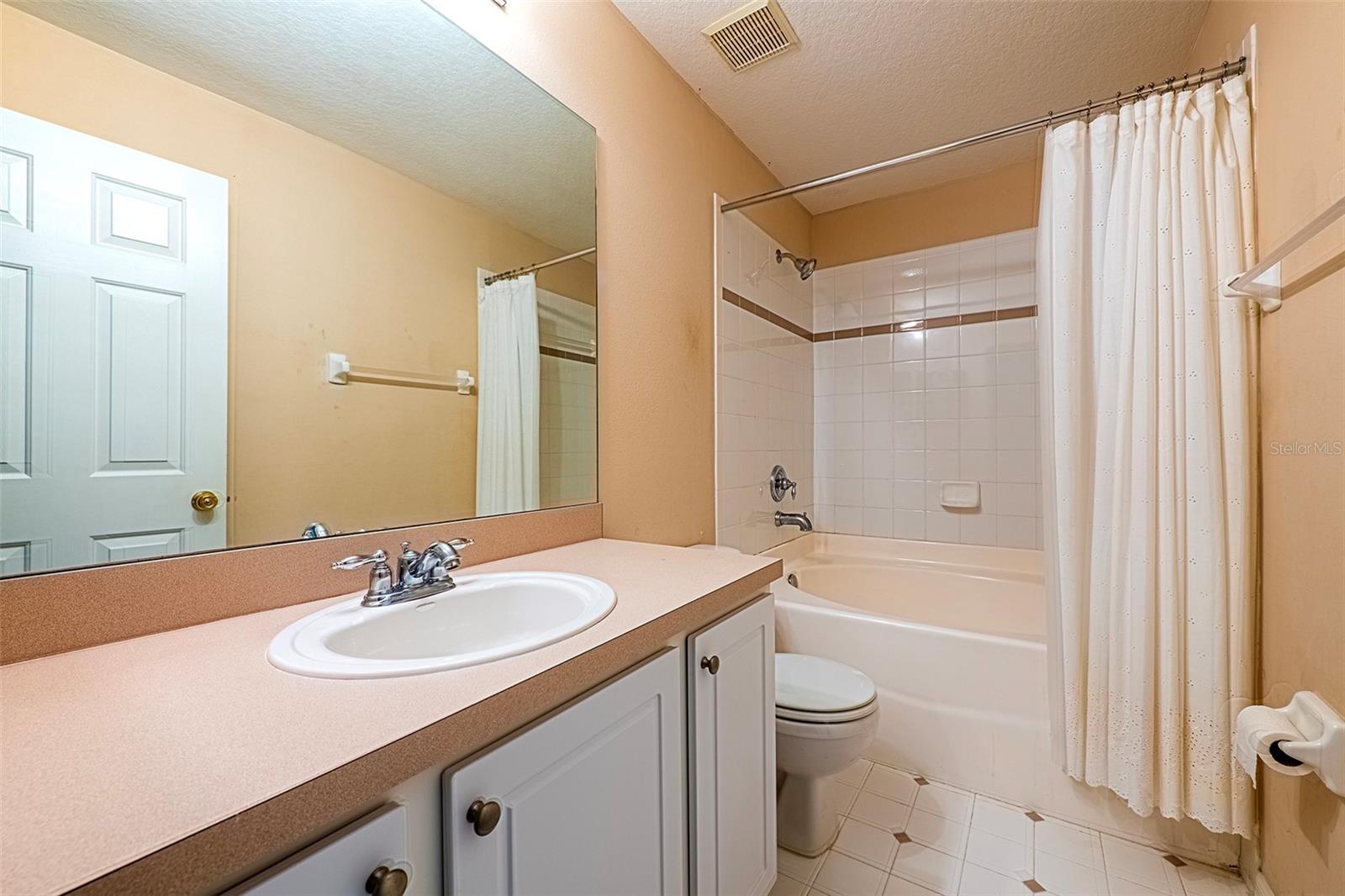 COQUINA KEY TWNHMS - Residential