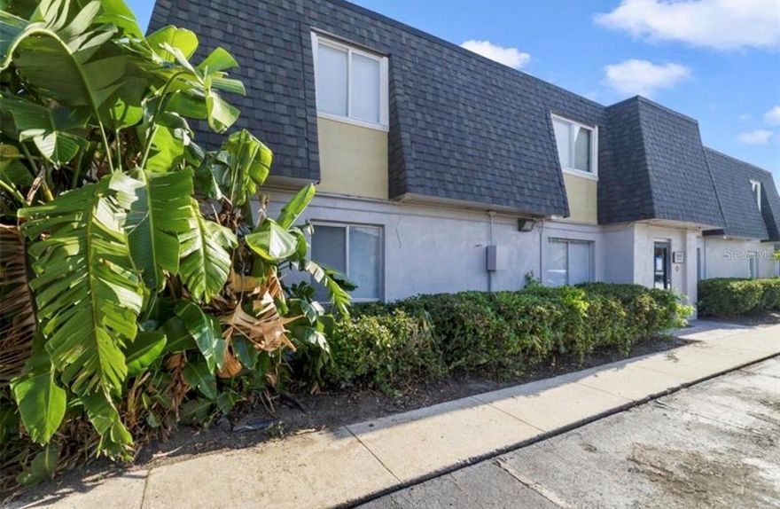 Beautiful 3-bedroom, 2-bath condo located in the gated community of Metro at Michigan Park Condo. This well-maintained unit features updated bathrooms, ceramic tile flooring throughout, and a new A/C system installed in 2023.The functional layout offers spacious bedrooms and a comfortable living area. Assigned parking plus plenty of nearby guest parking provide added convenience.Community amenities include a pool and clubhouse. Conveniently located near Downtown Orlando, SODO, and major highways 408 and 528.
Great opportunity / Schedule your showing today!!!