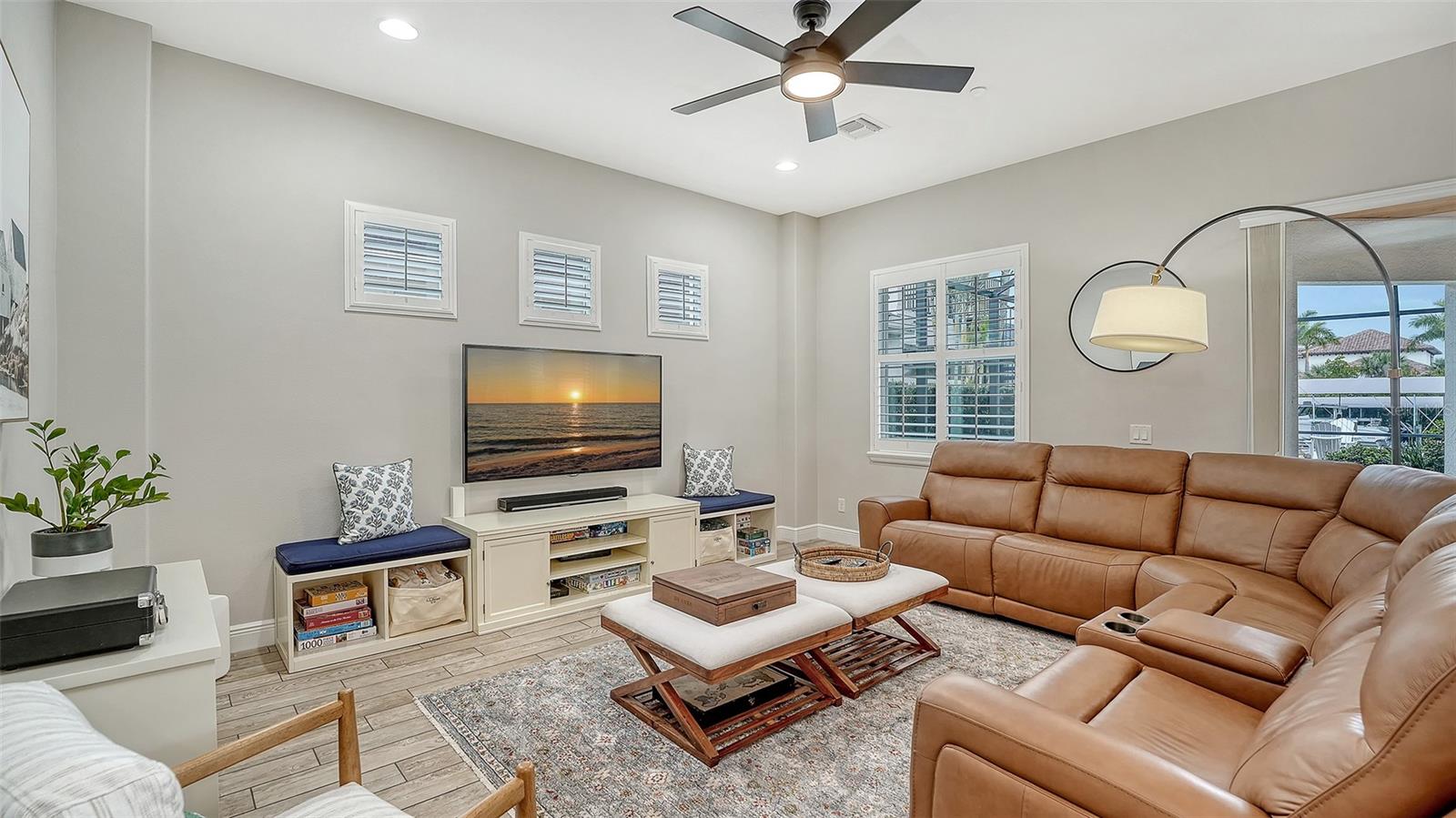 BELLA SOLE @ RIVERDALE - Residential