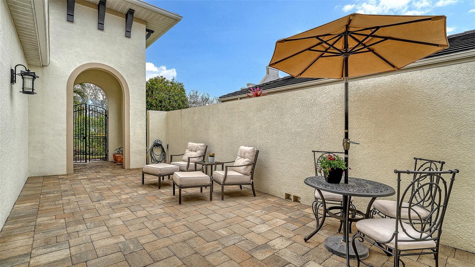 BELLA SOLE @ RIVERDALE - Residential