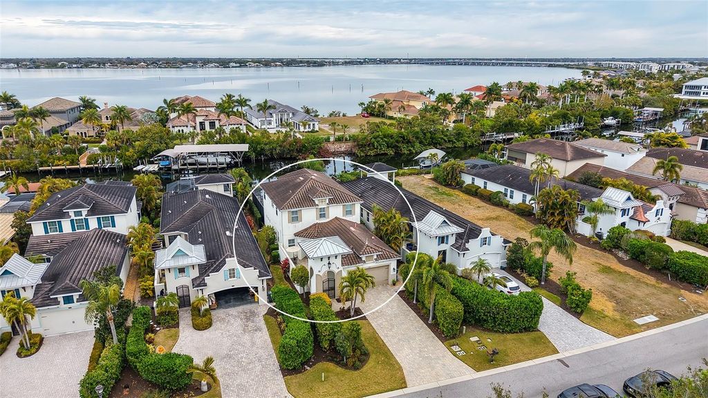 Photo of 4209 5th Avenue NE, Bradenton, FL 34208 (MLS # A4681951)