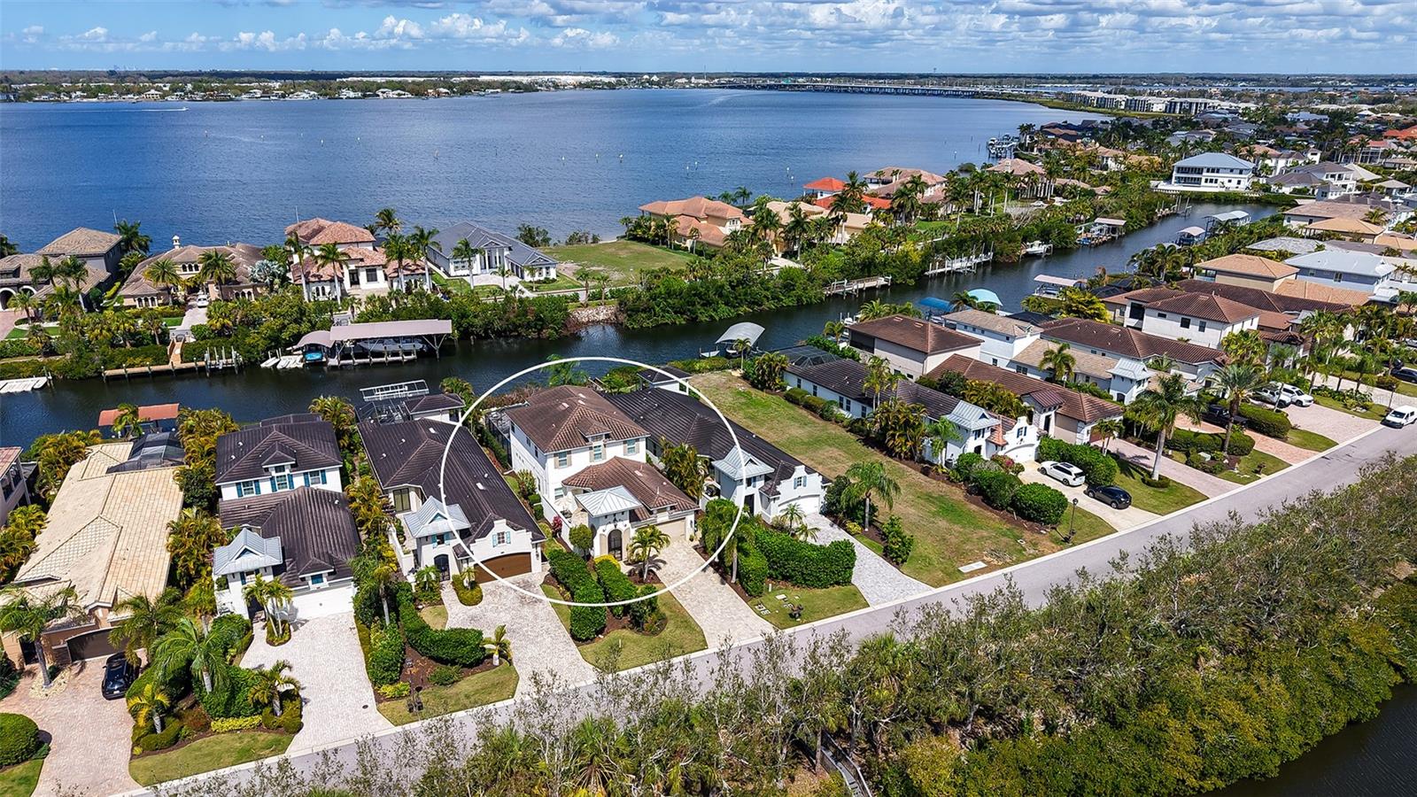 BELLA SOLE @ RIVERDALE - Residential