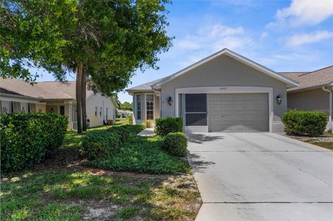 Photo of 9407 Burnam Drive, Weeki Wachee, FL 34613 (MLS # W7875751) Photo of 9407 Burnam Drive, Weeki Wachee, FL 34613 (MLS # W7875751)