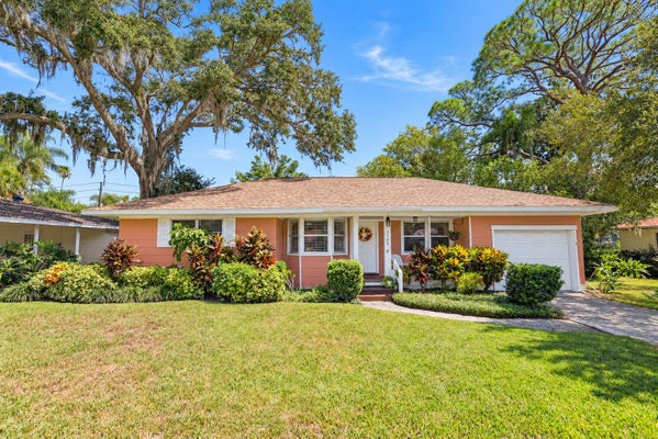 1725 SAN MATEO DR, DUNEDIN, FL 34698 - Image defcd12eb70aec3aa7d3214aec25eb2b/2781830558