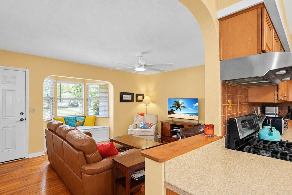 Photo of 1725 San Mateo Drive, Dunedin, FL 34698 (MLS # TB8553625)
