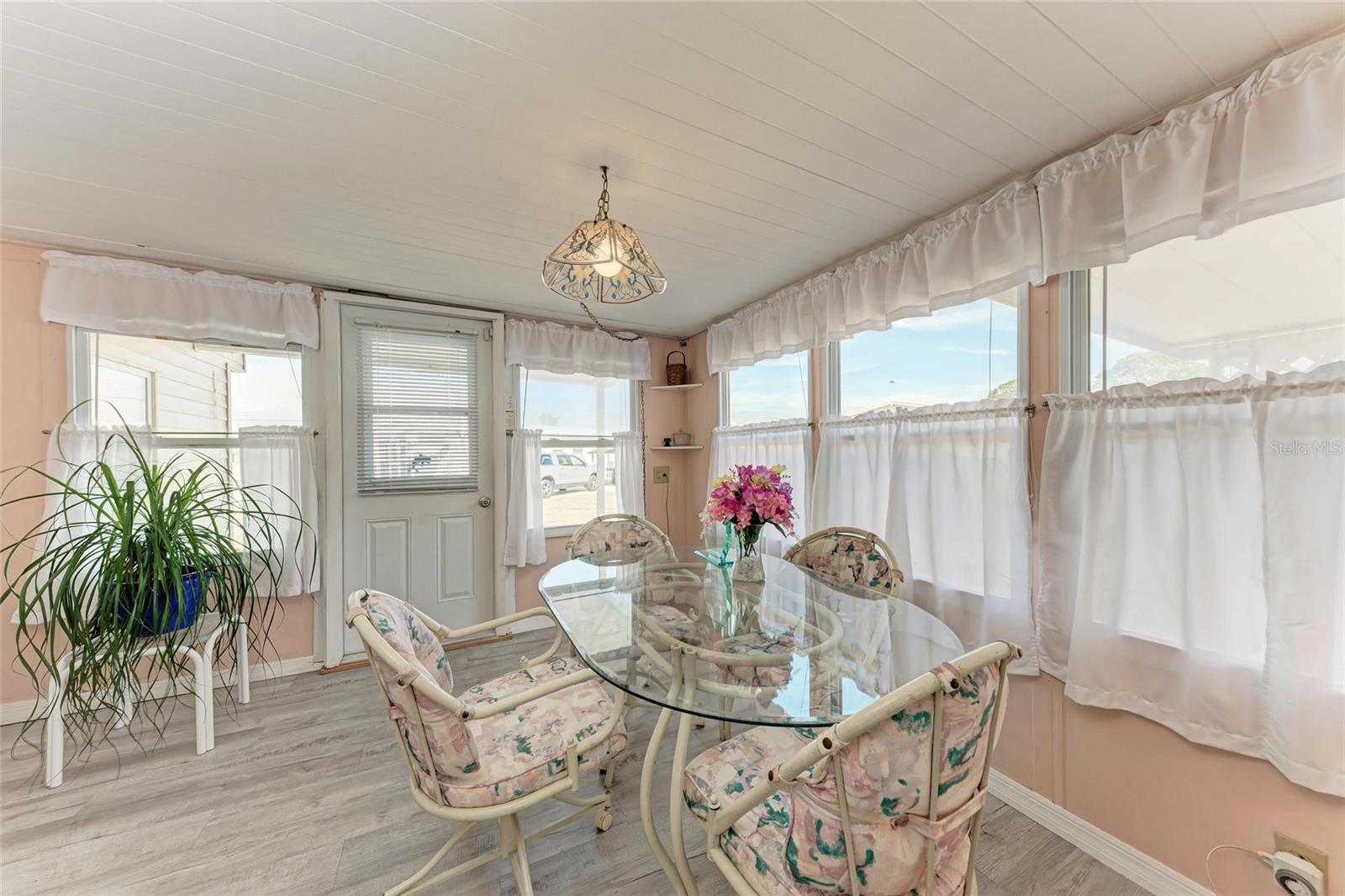 TRAILER ESTATES - Residential