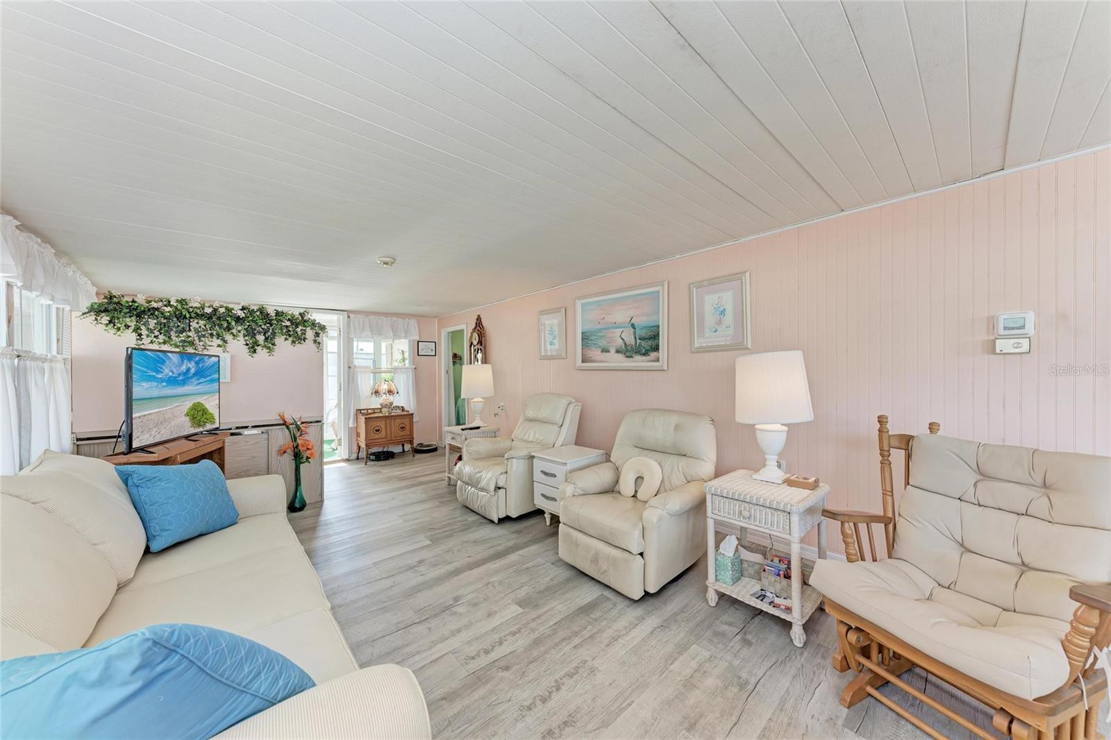 TRAILER ESTATES - Residential