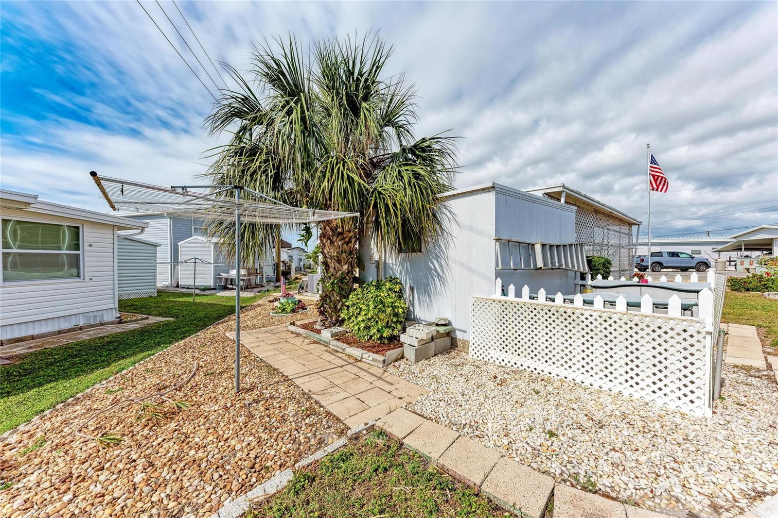 TRAILER ESTATES - Residential