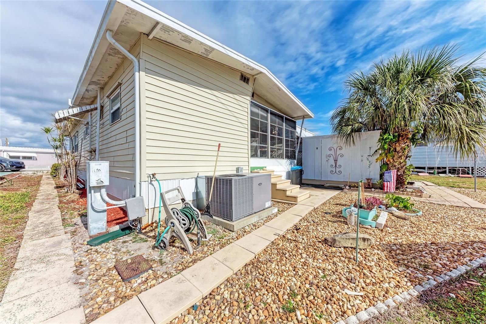 TRAILER ESTATES - Residential