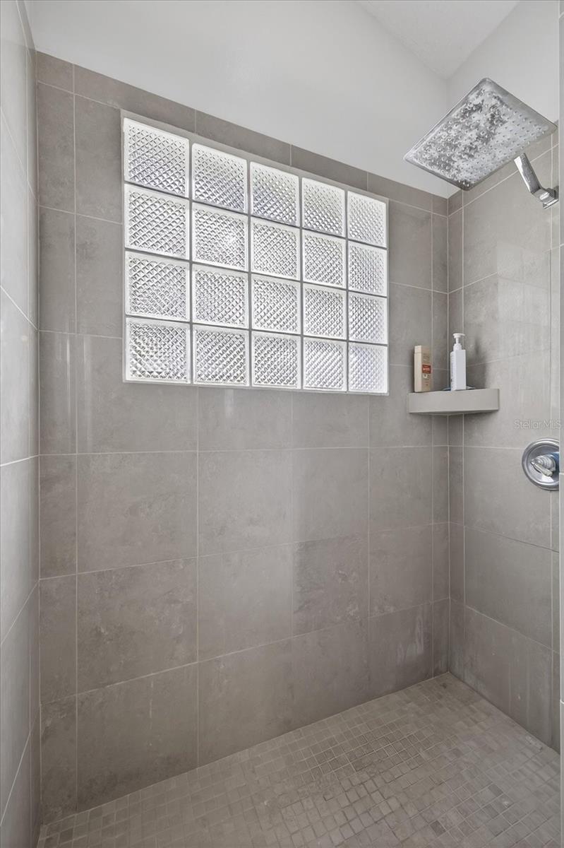 MEADOW BROOK UNIT 1 - Residential