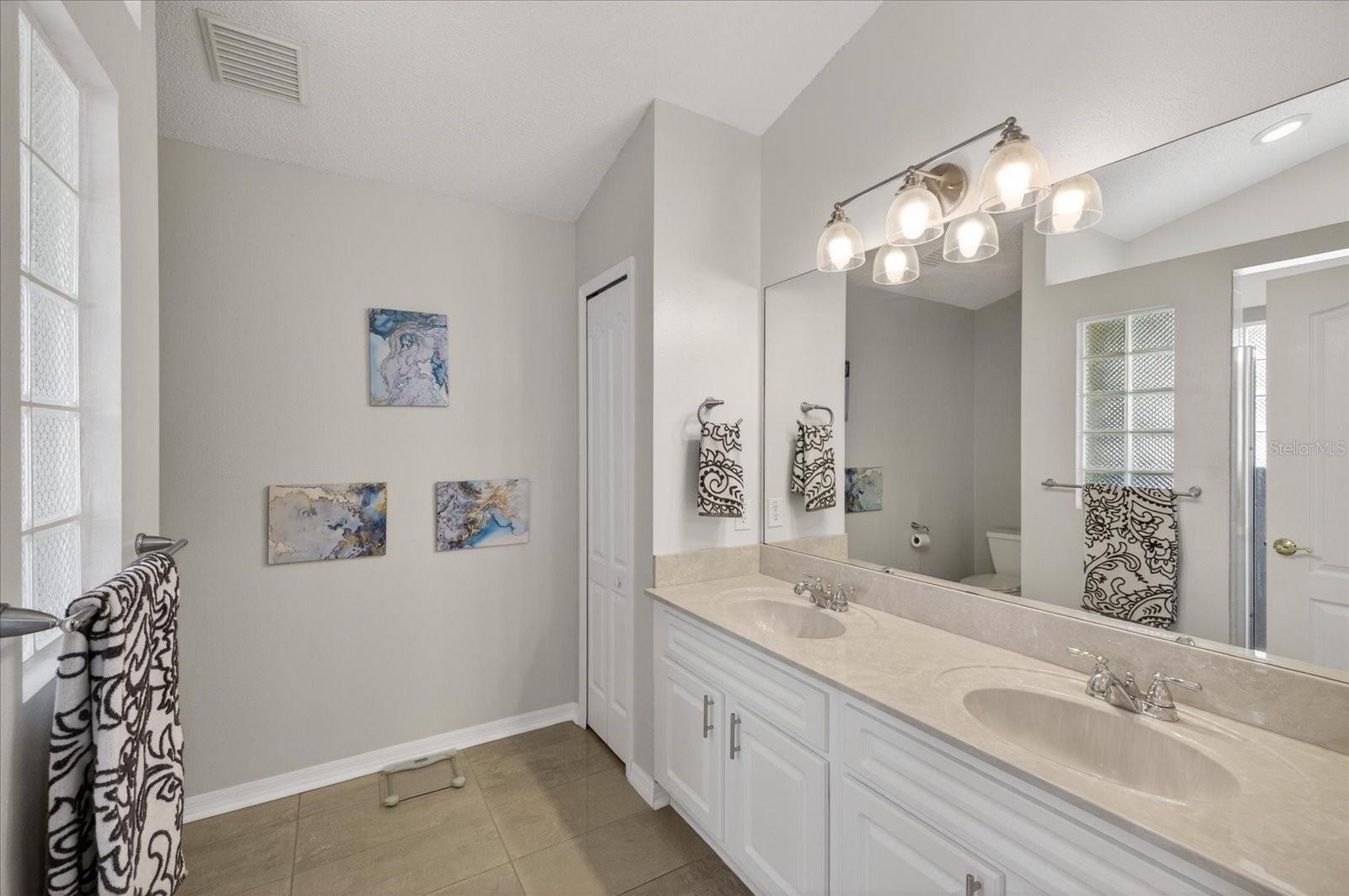 MEADOW BROOK UNIT 1 - Residential