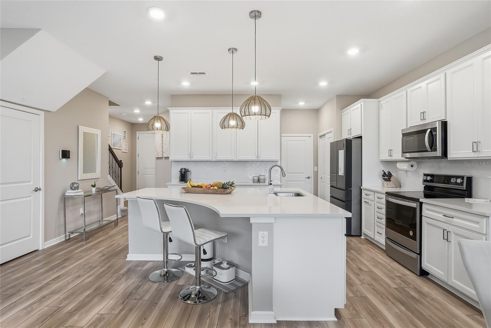 SHORELINE REP - Residential