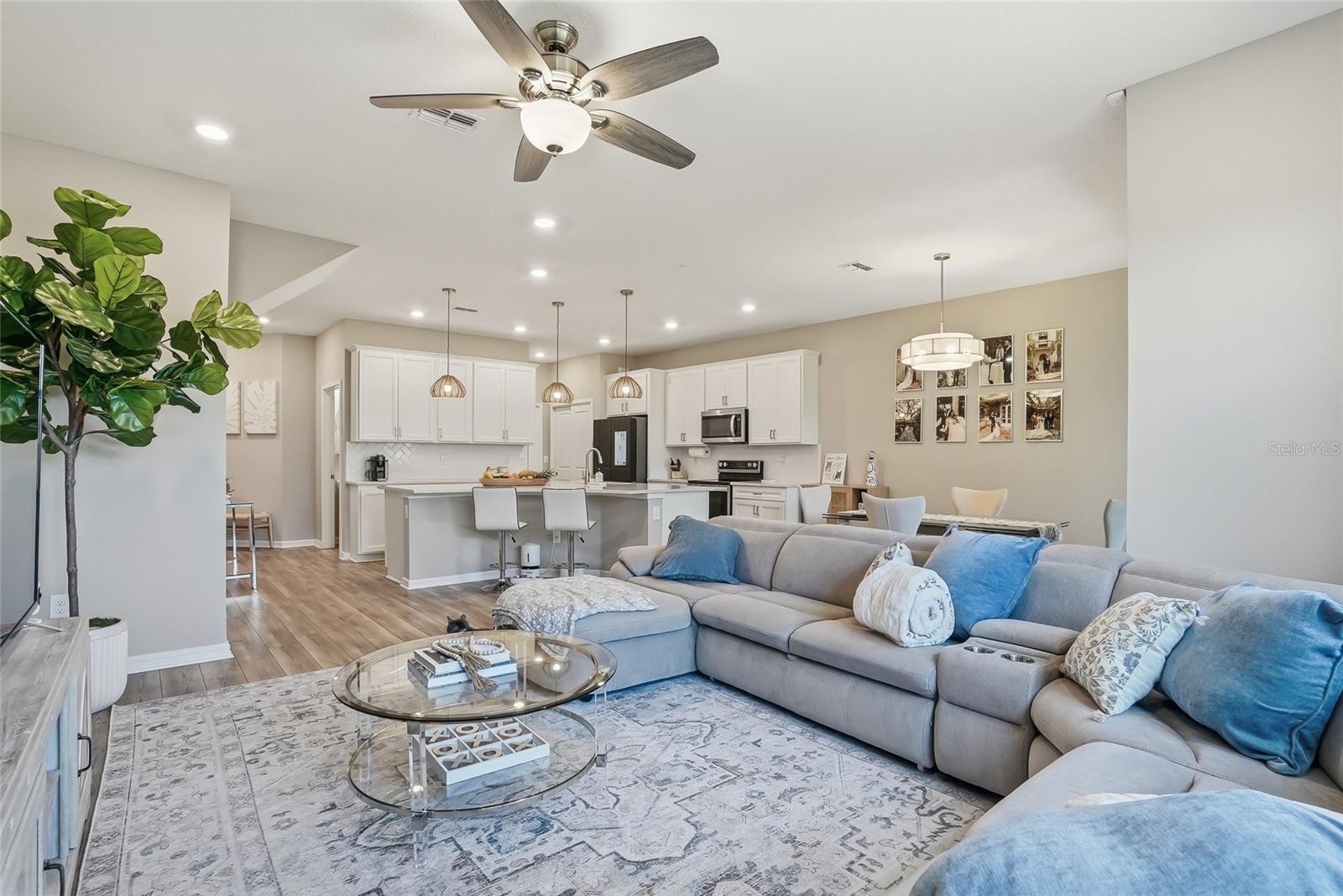 SHORELINE REP - Residential