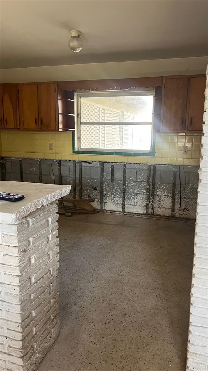 BROOKWOOD 1ST ADD EASEMENT REP - Residential