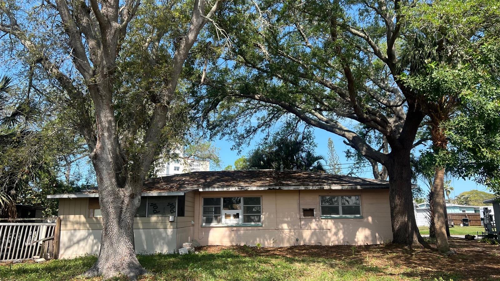 BROOKWOOD 1ST ADD EASEMENT REP - Residential