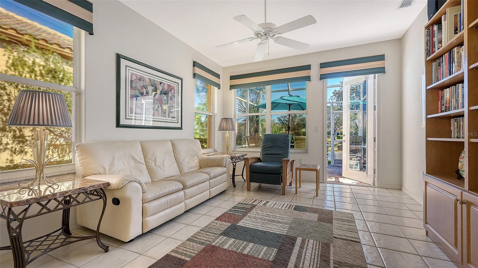 MIRA LAGO AT PALMER RANCH PH 1 - Residential