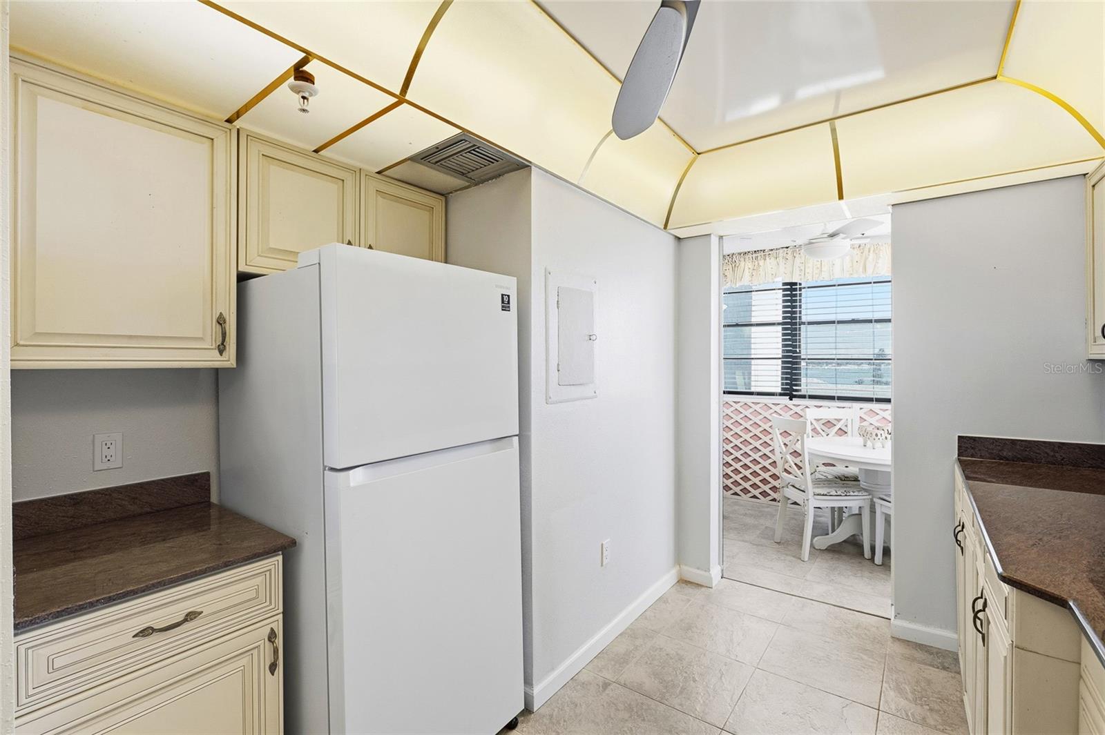 SURFSIDE TOWER CONDO - Residential