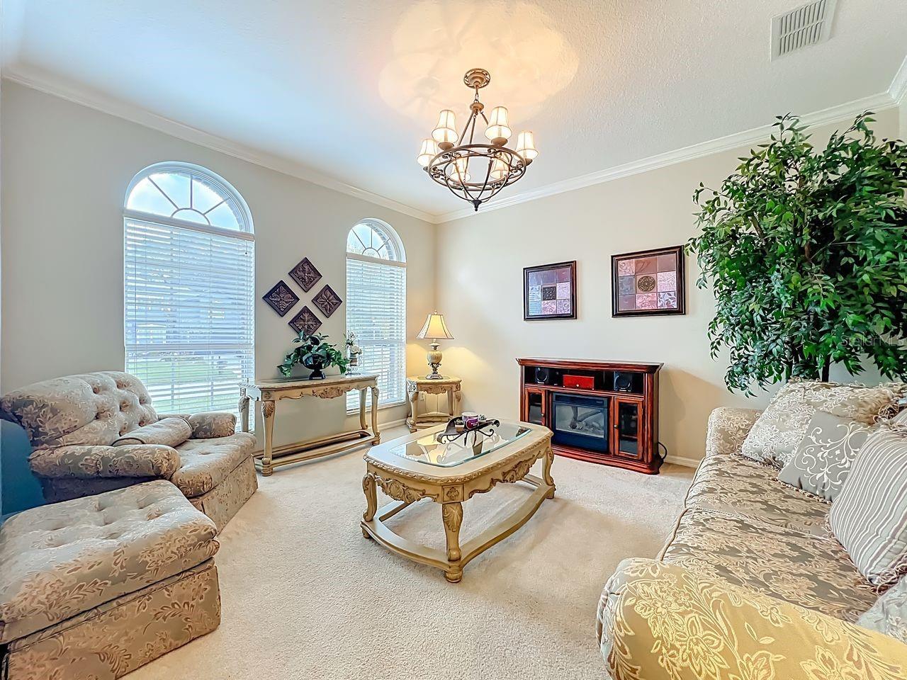 ROCK SPRINGS RIDGE PH 5-C - Residential