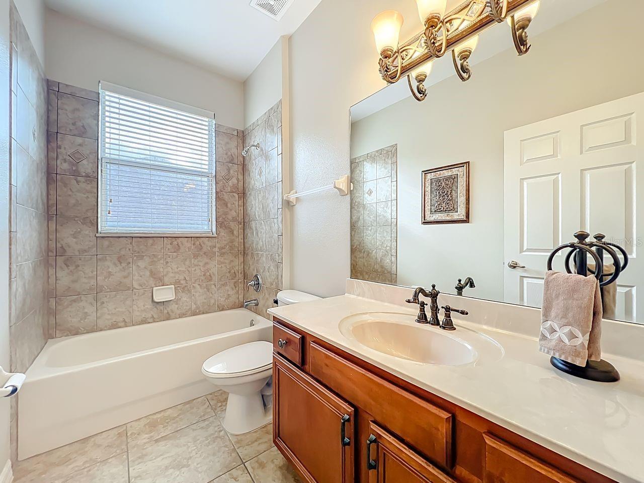 ROCK SPRINGS RIDGE PH 5-C - Residential