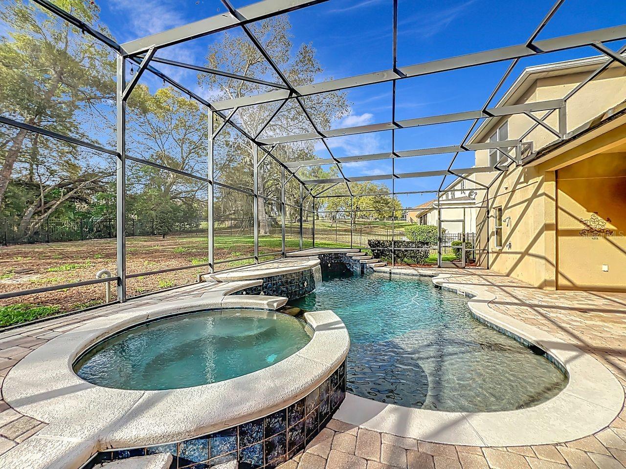 ROCK SPRINGS RIDGE PH 5-C - Residential